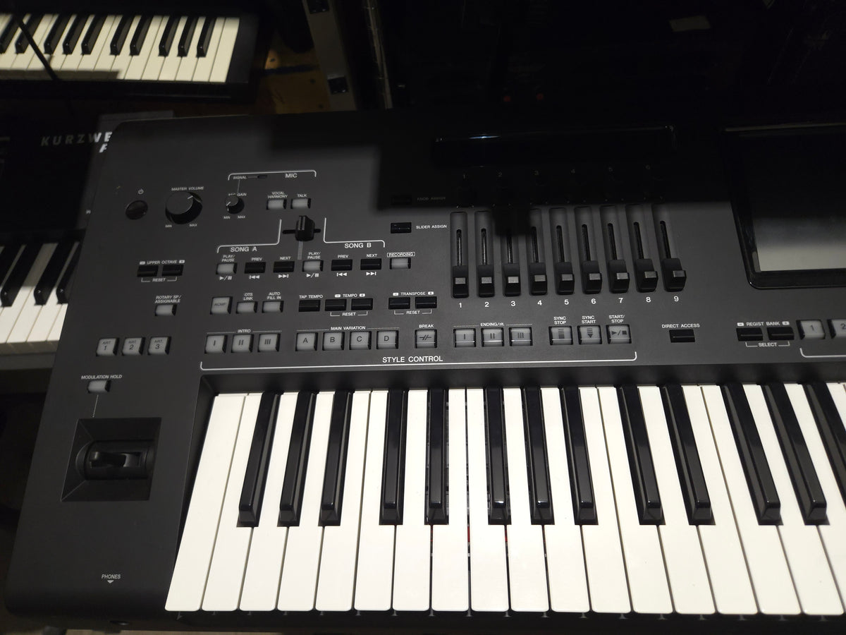Yamaha Genos Digital Arranger Workstation 2010s - Local Pickup Only