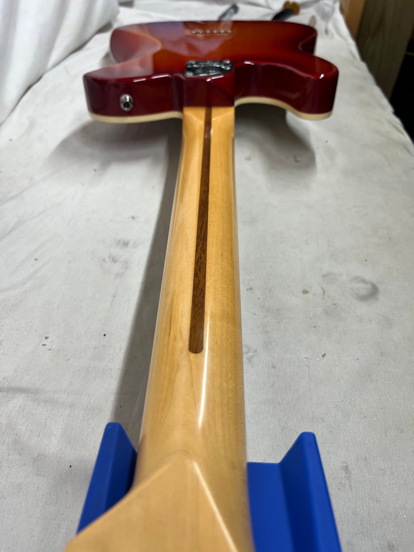 Fender American Telecaster Tele Deluxe Electric Guitar with Hard Case