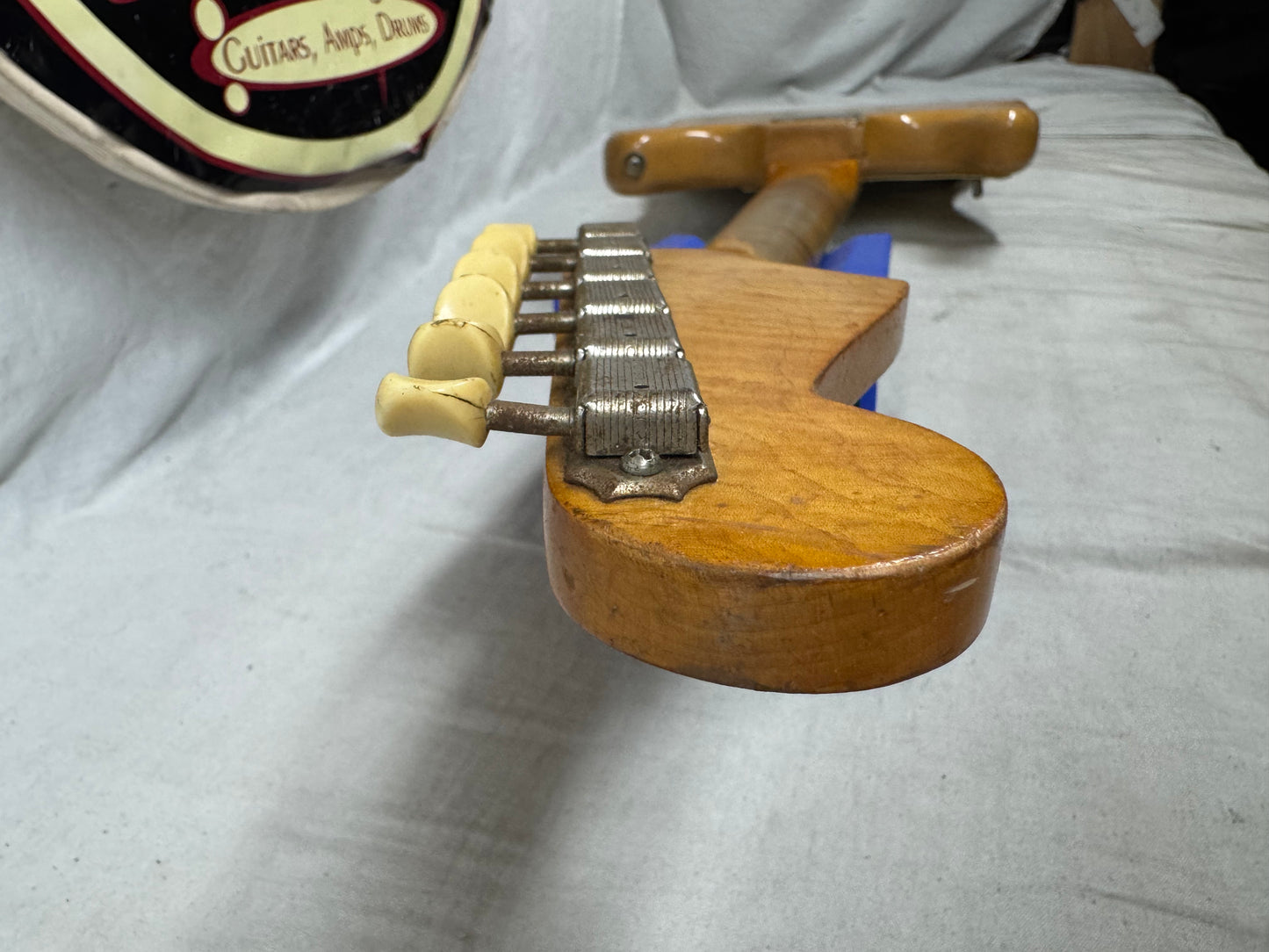 Fender USA Duo-Sonic Guitar with Case 1960s