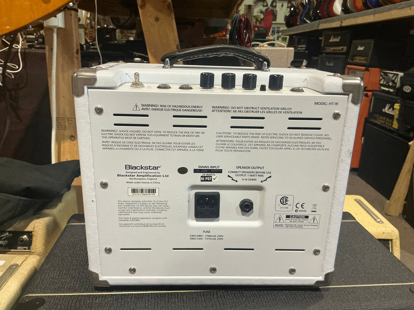 Blackstar HT-1R Guitar Combo Amplifier