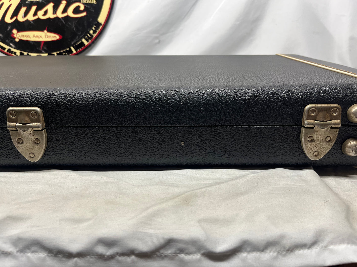 Fender Vintage No Badge Mid 60's Precision Bass Case