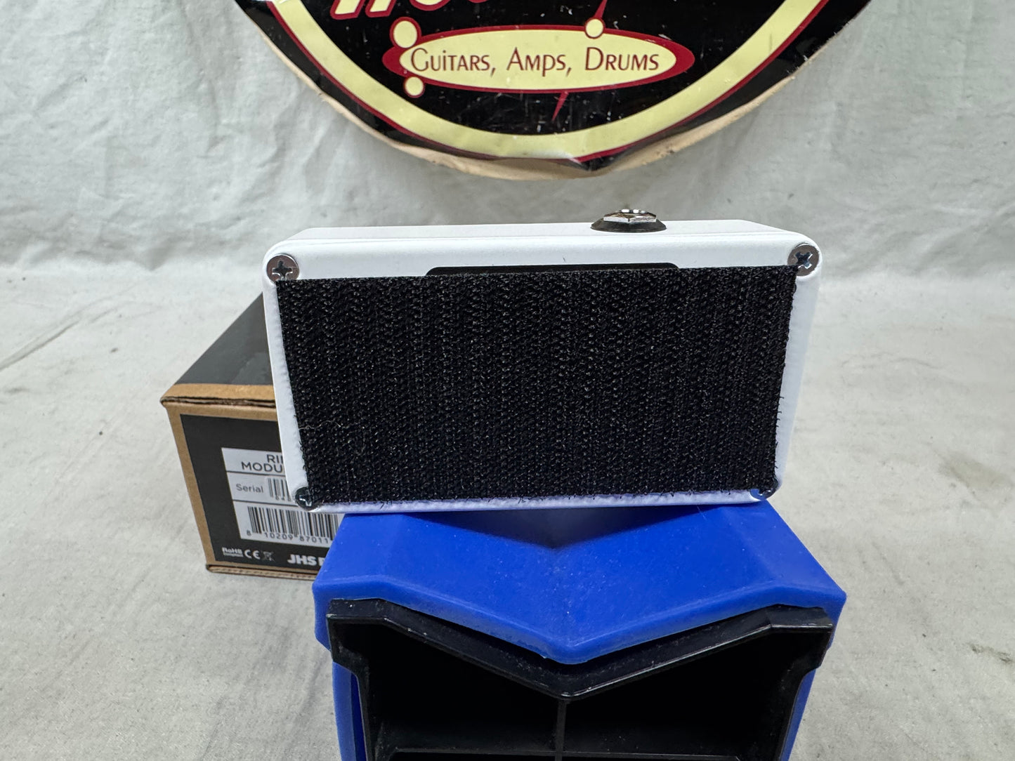 JHS Pedals 3 Series Ring Modulator Pedal with Box