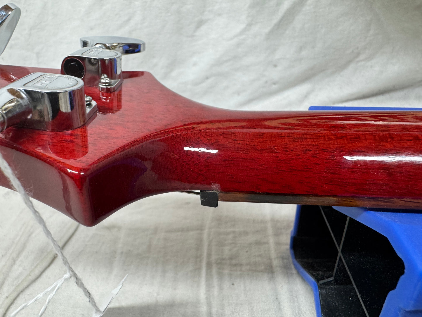 PRS Paul Reed Smith Bass-4 iv Fretless 4-string Bass with Case 1986