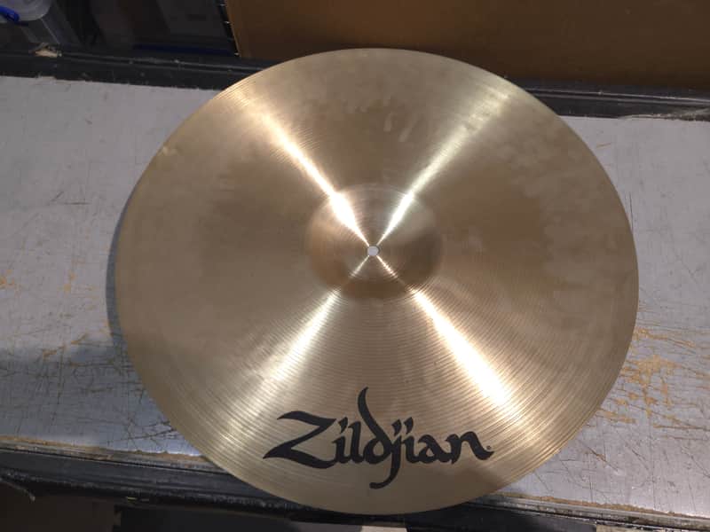 Zildjian 20" A Series Thin Crash Cymbal - Image 3