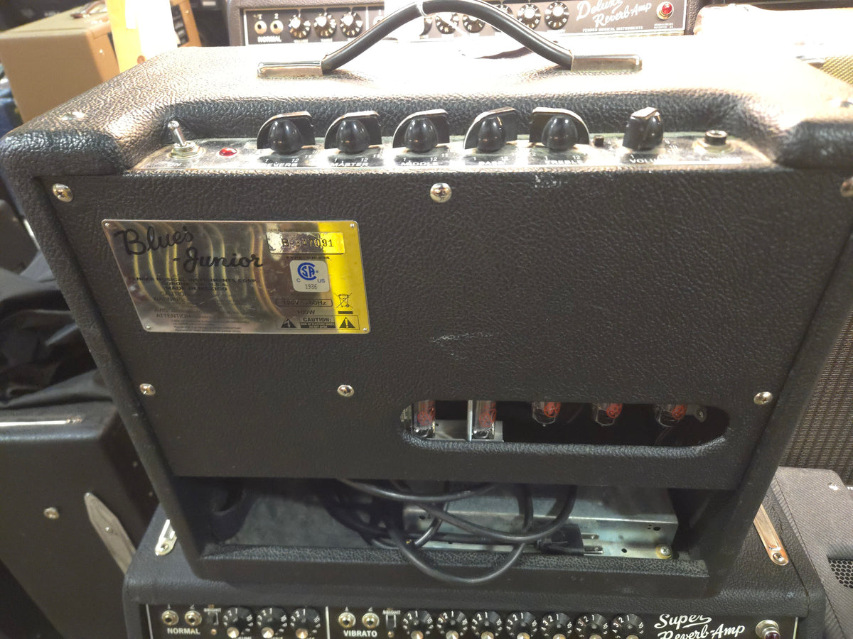 Fender Blues Junior 15-Watt 1x12" Guitar Combo 2002 - 2010 - Local Pickup Only