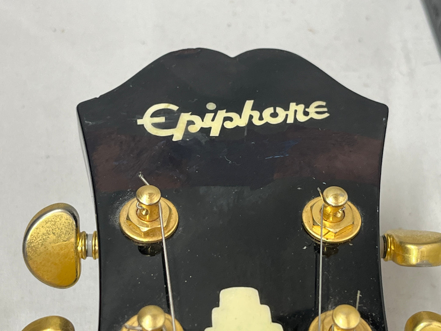 Epiphone DOT Deluxe VS Semi-Hollow Body Electric Guitar