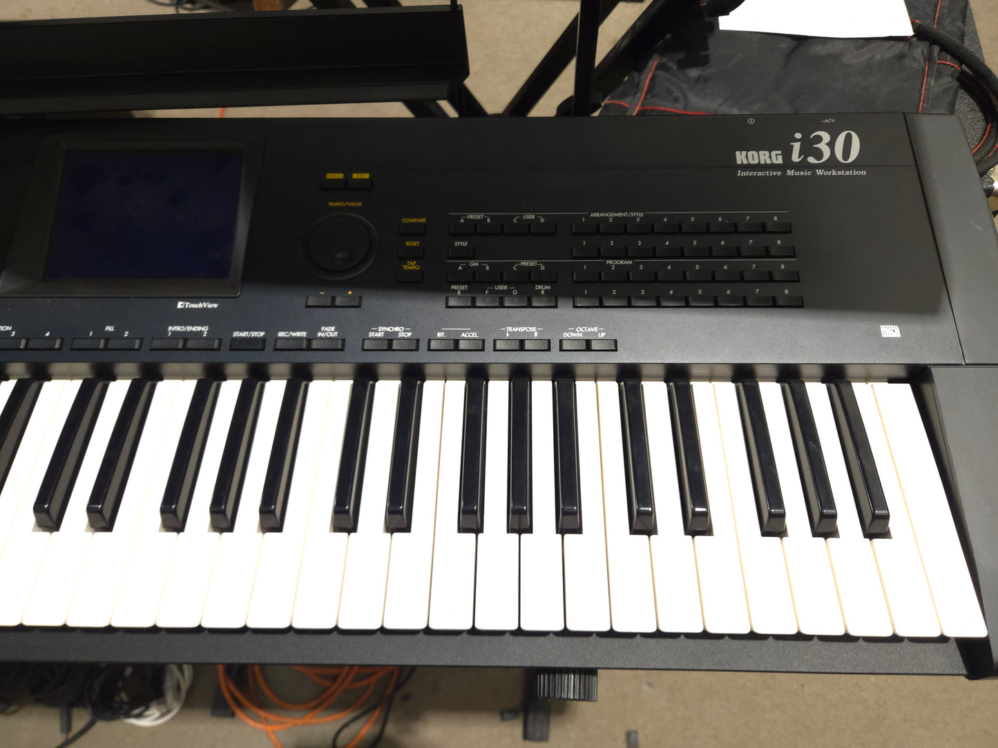 Korg i30 Interactive Music Workstation Keyboard - Local Pickup Only