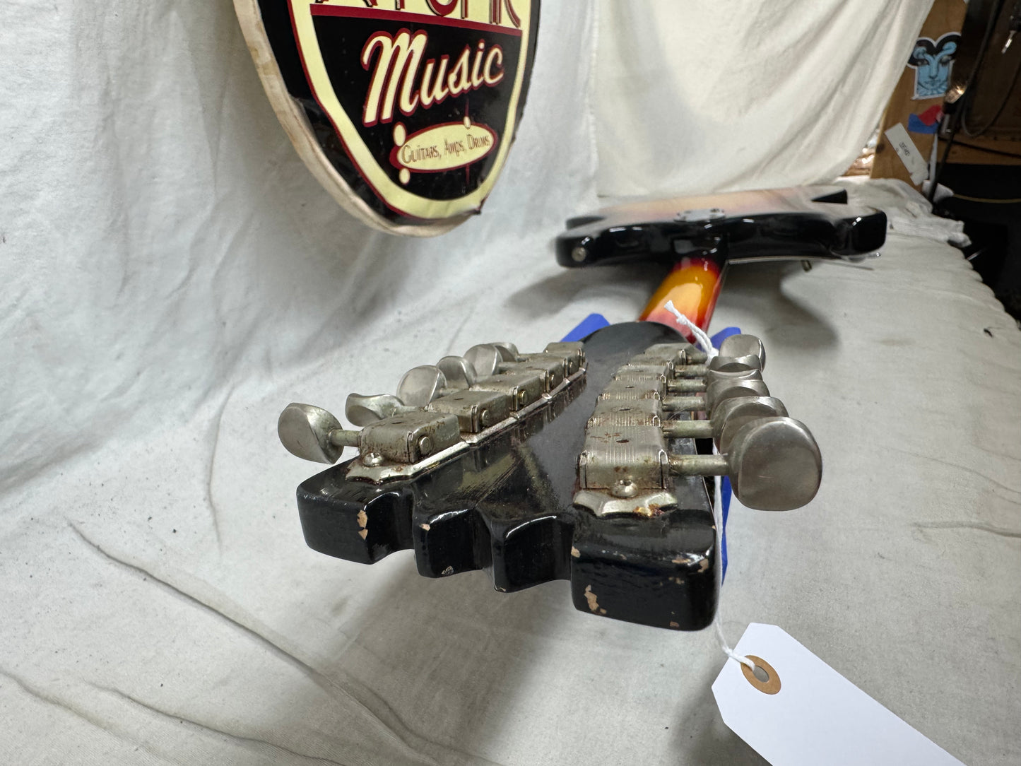 Mosrite The Ventures 12-string Guitar with Case 1966 - Sunburst