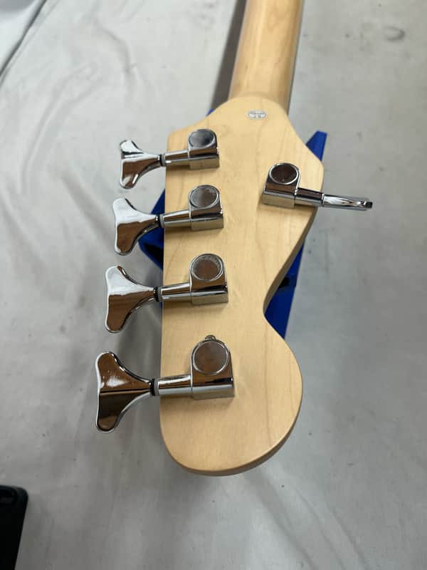 woofy basses Poodle 5 5-String Electric Bass - Image 24