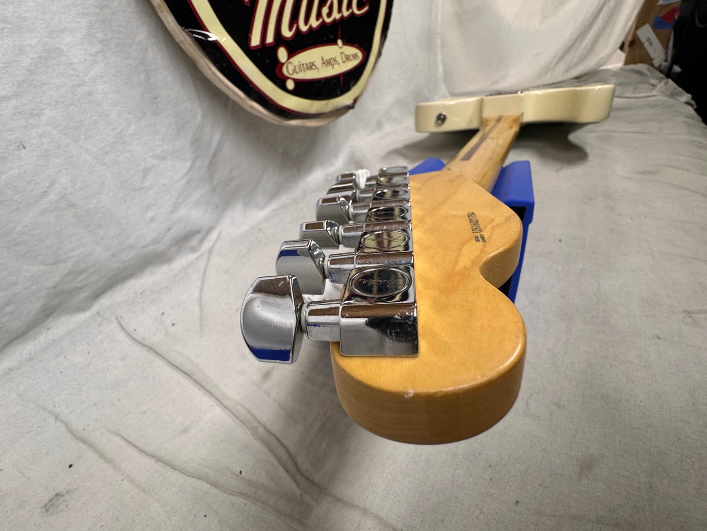 Fender Limited Edition American Standard Telecaster with Matching Headstock Guitar + Case 2016 - Olympic White / Rosewood fingerboard