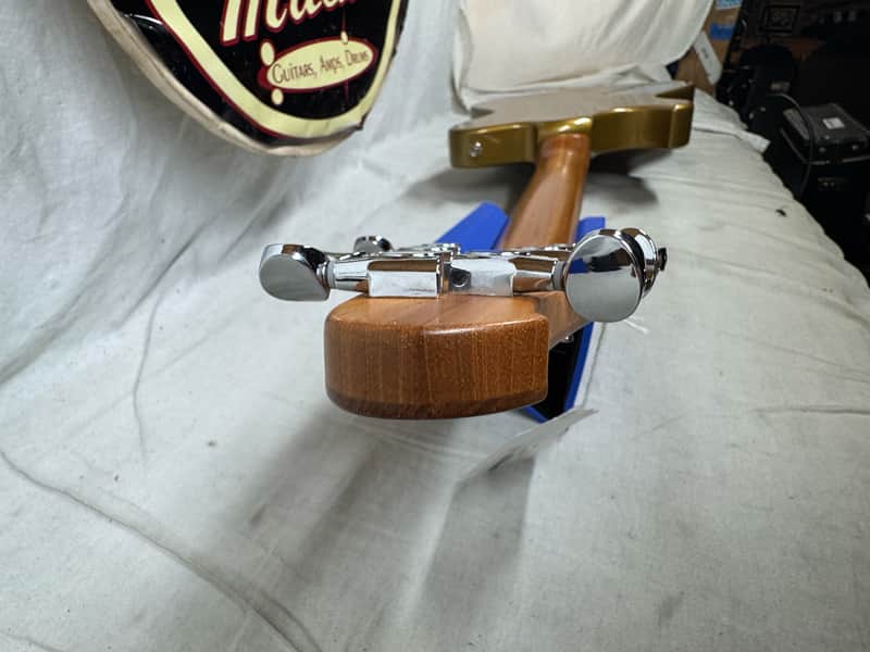 Powers Electric A-Type Hollowbody Guitar with Case - Image 25