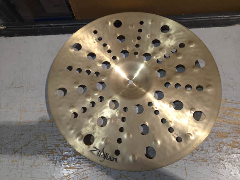 Zildjian 17" K Custom Special Dry Trash Crash Cymbal - Image 3