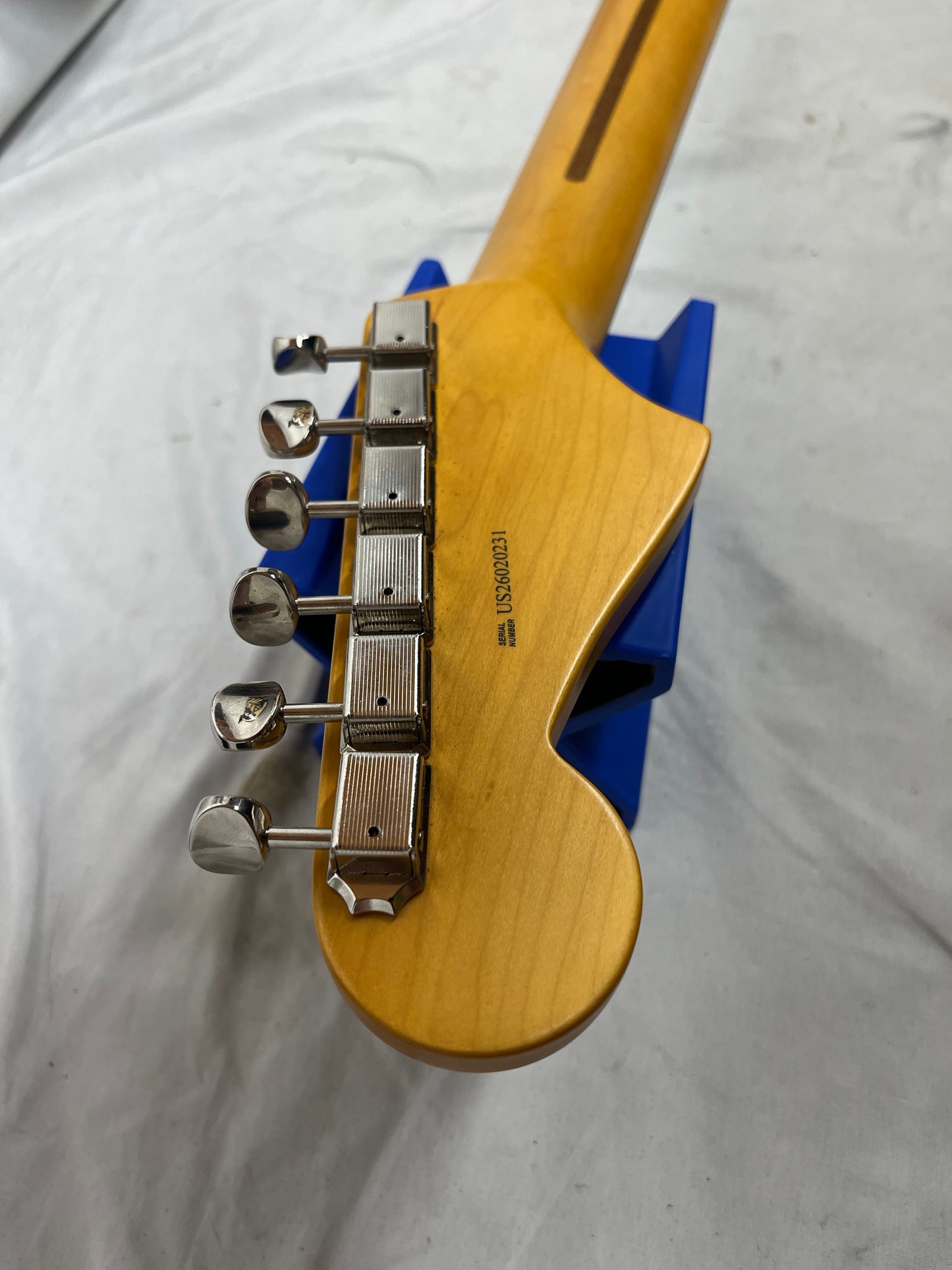Fender American Professional Classic Jazzmaster Electric Guitar - Faded Dakota Red