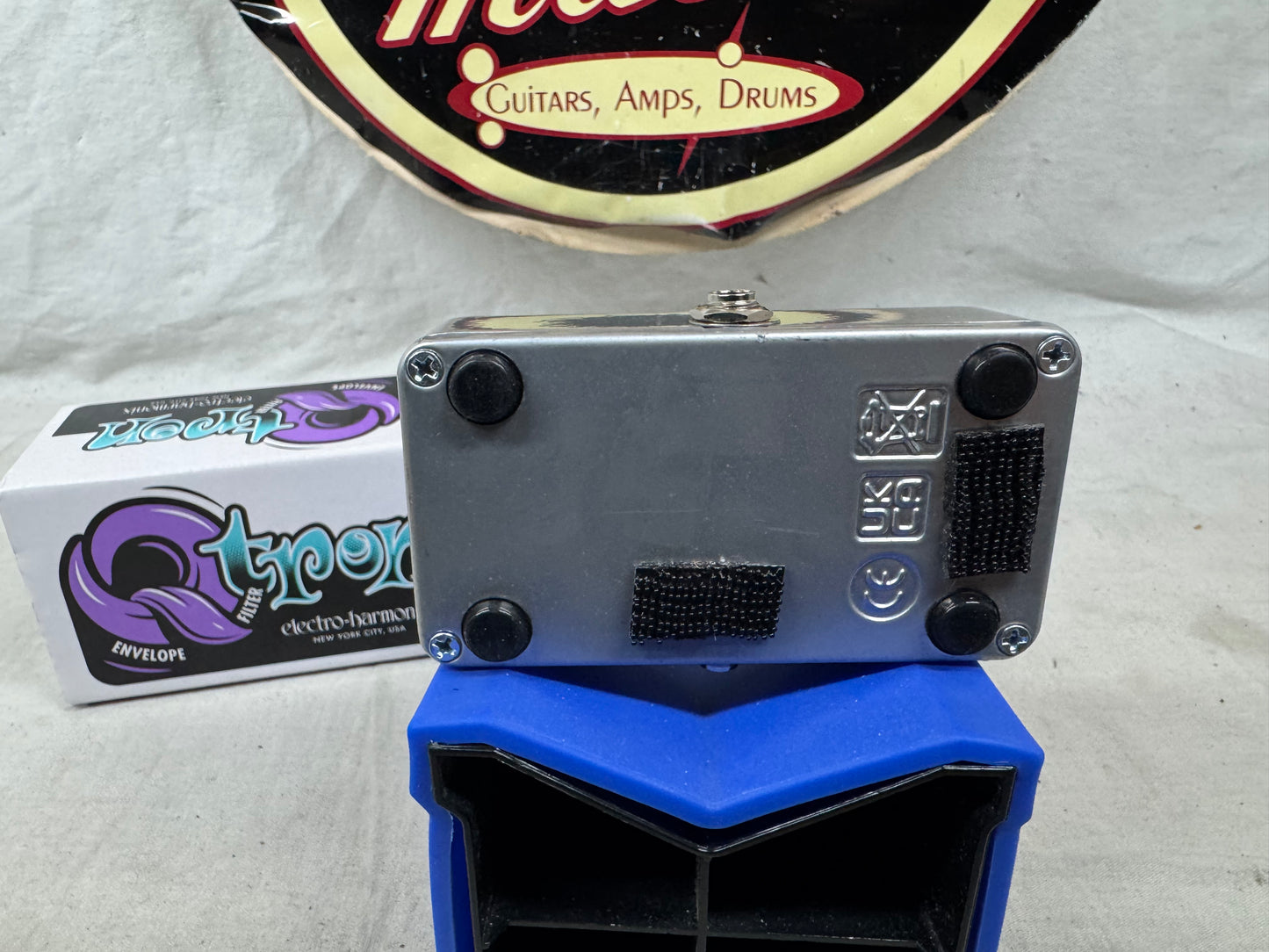 Electro-Harmonix Nano Series Q-Tron Envelope Filter Pedal with Box