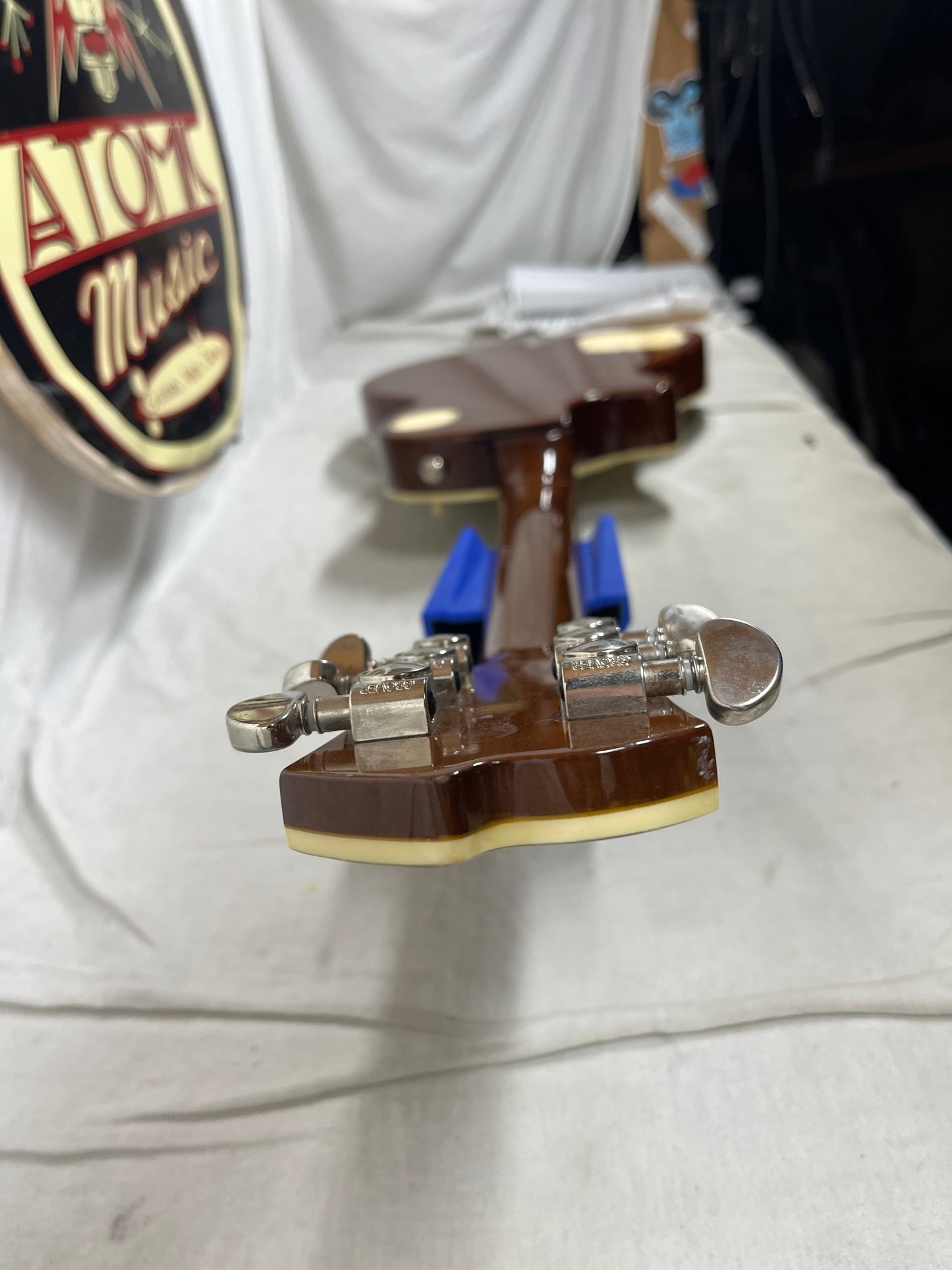 Agile AL-3000 Goldtop Singlecut Electric Guitar
