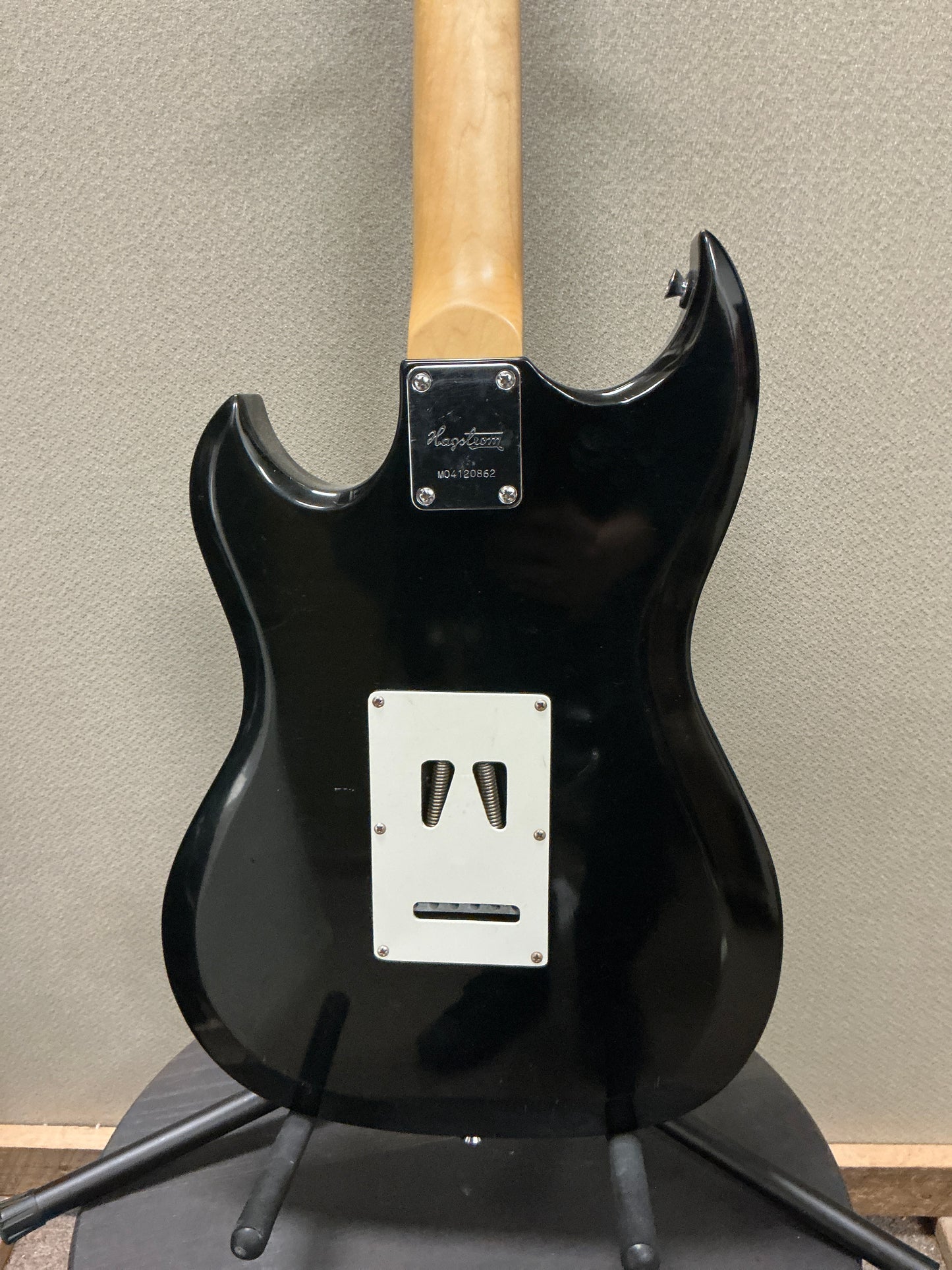 Hagstrom F300 Guitar