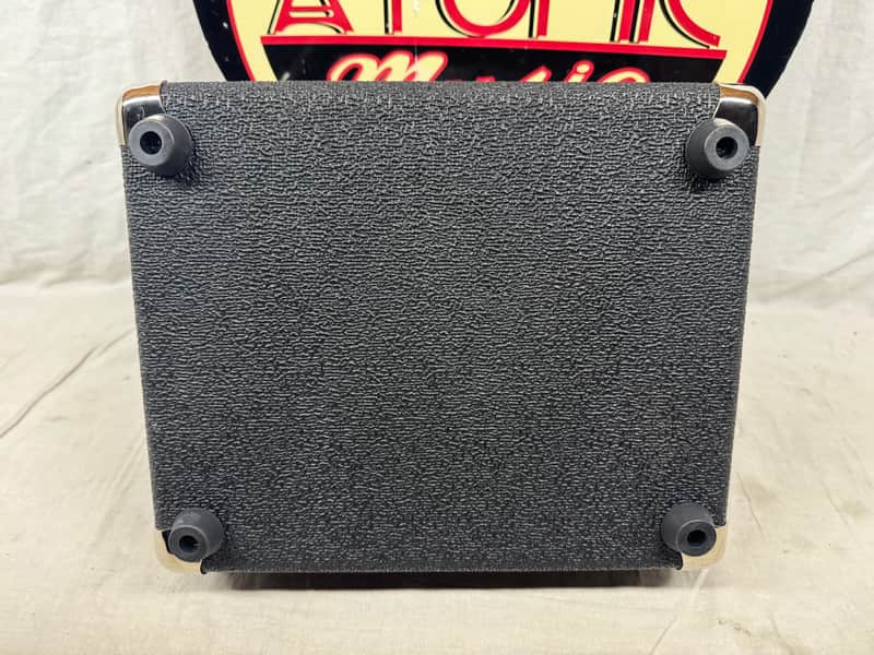 Ampeg Micro-CL Bass Amplifier Head - Image 7