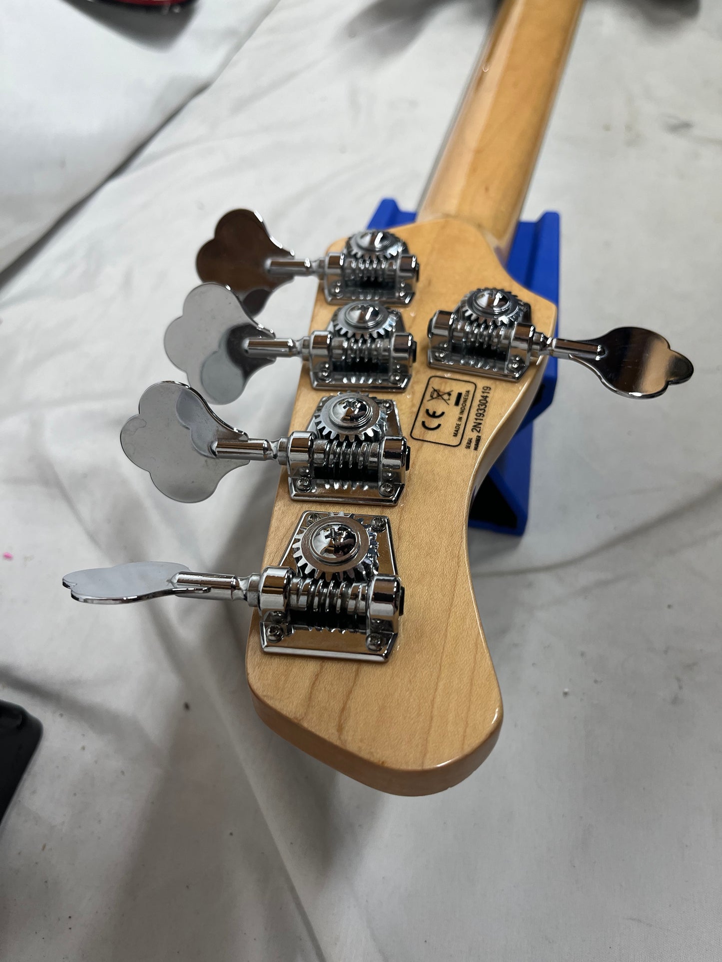 Sire Marcus Miller V7 5-String Electric Bass