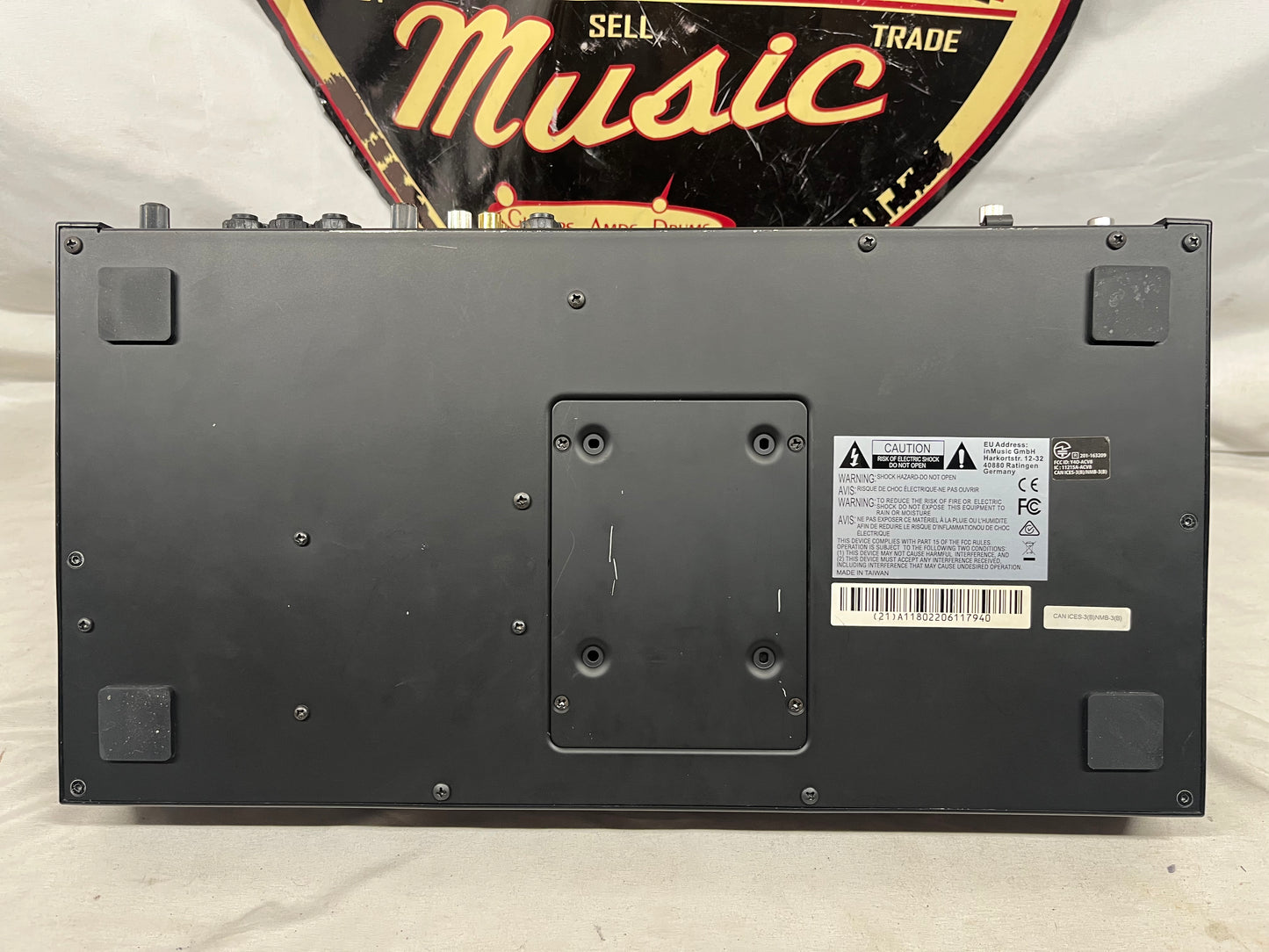 Akai Professional MPC Live Music Production Center Sampler Sequencer with Power Supply