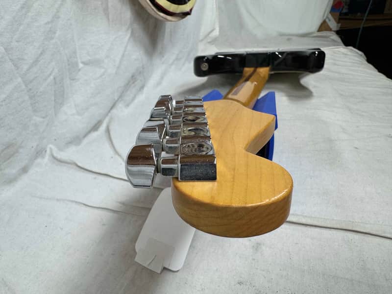 Fender Standard Stratocaster HSS Guitar - MIM Mexico - Image 25