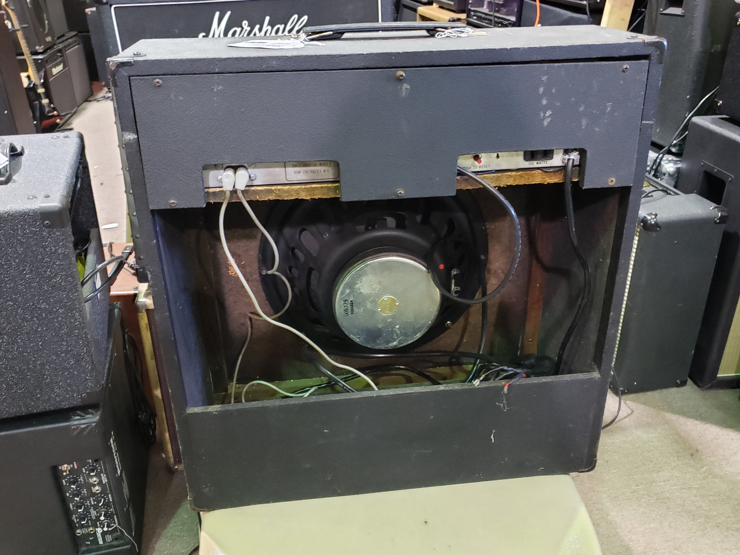 Heathkit TA-27 Solid State Guitar Combo Amplifier - Local Pickup Only
