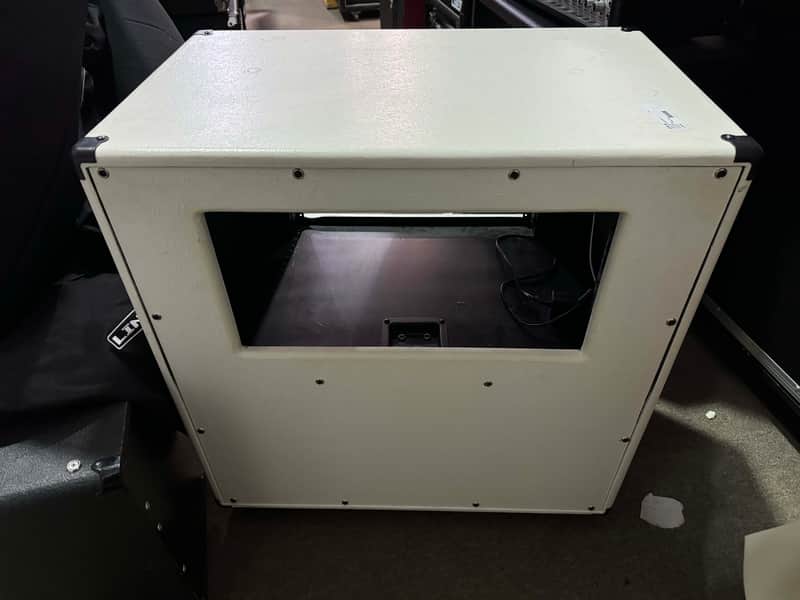 Aftershock Light-Controlled 2x12 212 Guitar Speaker Cabinet with Rack - Image 5