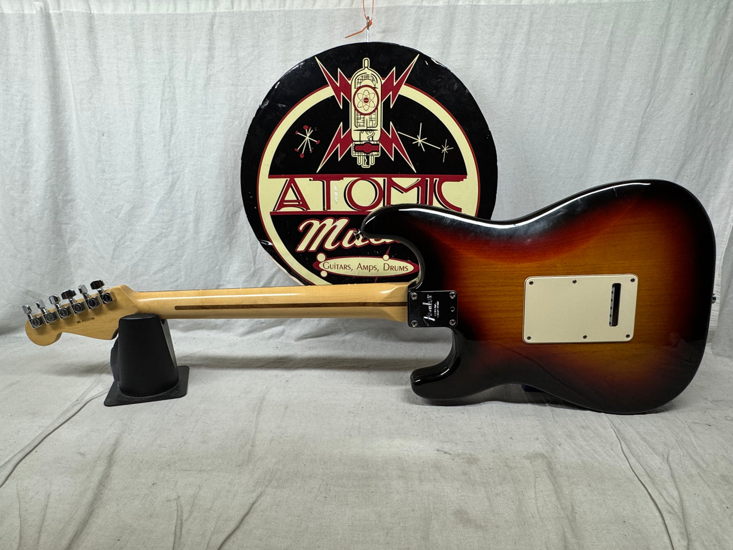 Fender American Standard Stratocaster Guitar 2008 - 3-Color Sunburst / Rosewood fingerboard