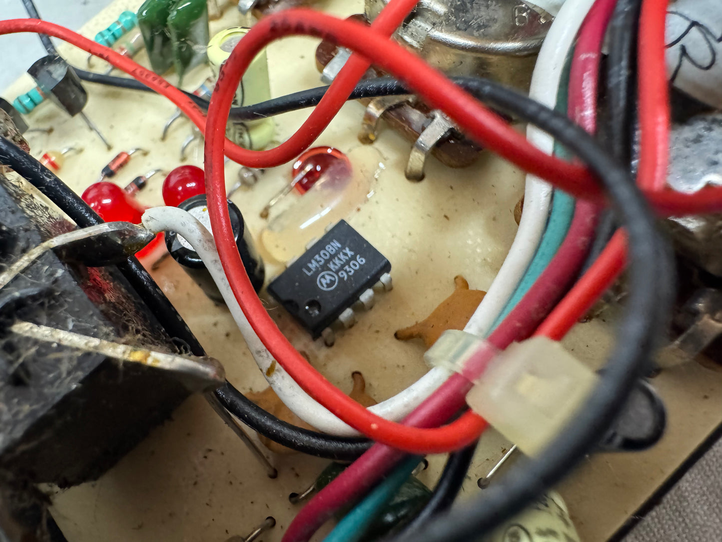 ProCo Rat v5-A Turbo Rat Distortion Pedal with LM308N OpAmp chip - pot codes date to 1993
