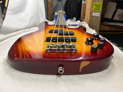 Fender Deluxe Zone 4-String Electric Bass 2001 - Sienna Sunburst