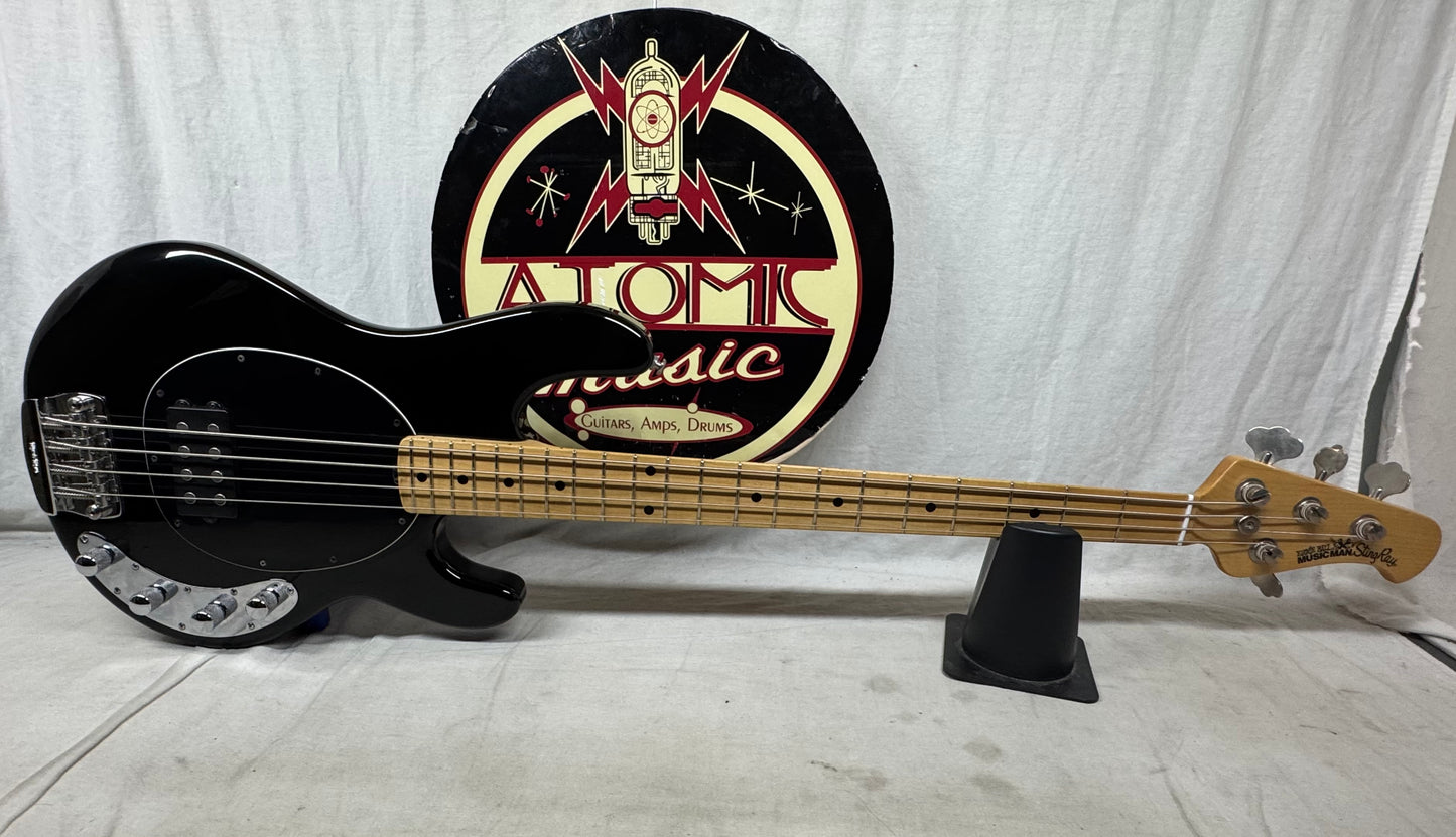 Ernie Ball Music Man Stingray sting ray 3 EQ H 3eq 4-string Bass with Case 2003 - Black / Maple neck