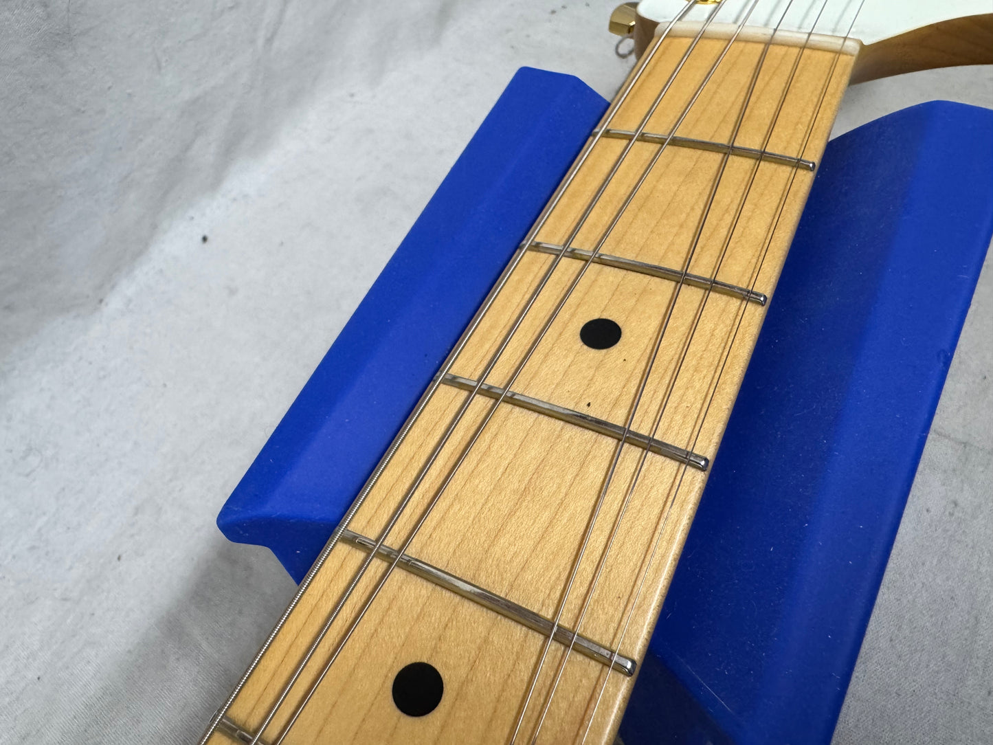 Fender MIJ Ken L’arc-en-Ci Signature Experiment #1 no. 1 Stratocaster Guitar with Case 2024 - Polar White / Maple neck