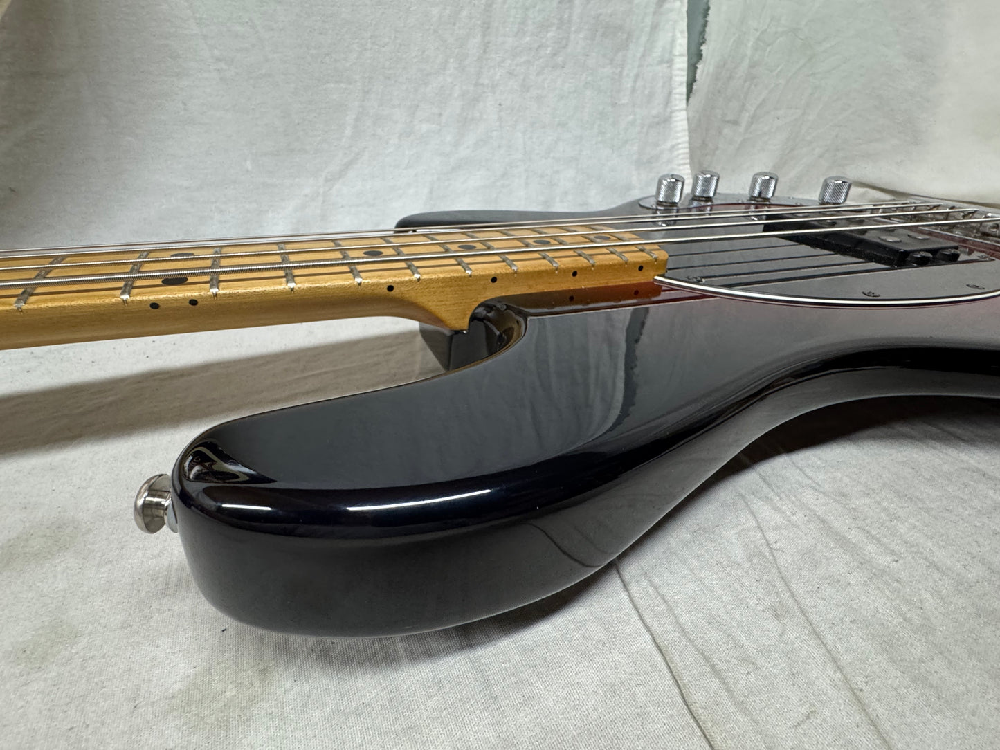 Ernie Ball Music Man Stingray 3 EQ H 3eq 4-string Bass with Case 2004 - Black Cherry Burst