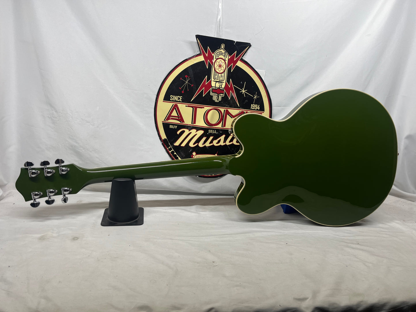 Gretsch Streamliner G2622T Semi-Hollow Body Electric Guitar - Torino Green with Case