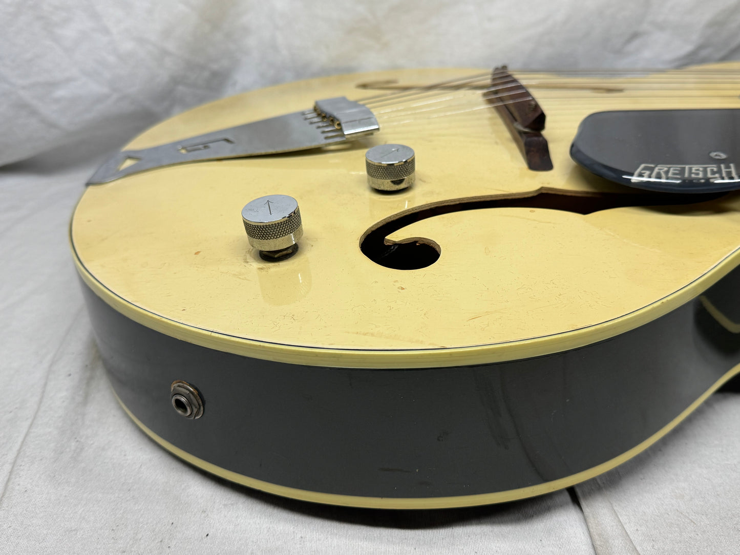 Gretsch USA 6187 g6187 Clipper Hollowbody Guitar with Case - neck/headstock repaired 1957 - Cream / Cadillac Green