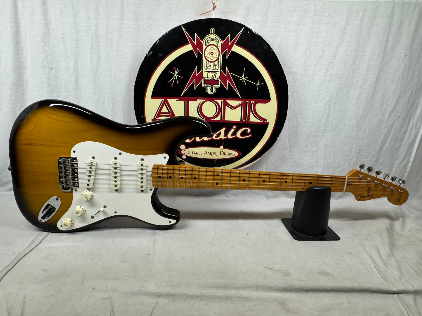 Fender USA '57 1957 Reissue Fullerton Stratocaster Guitar with Case 1983