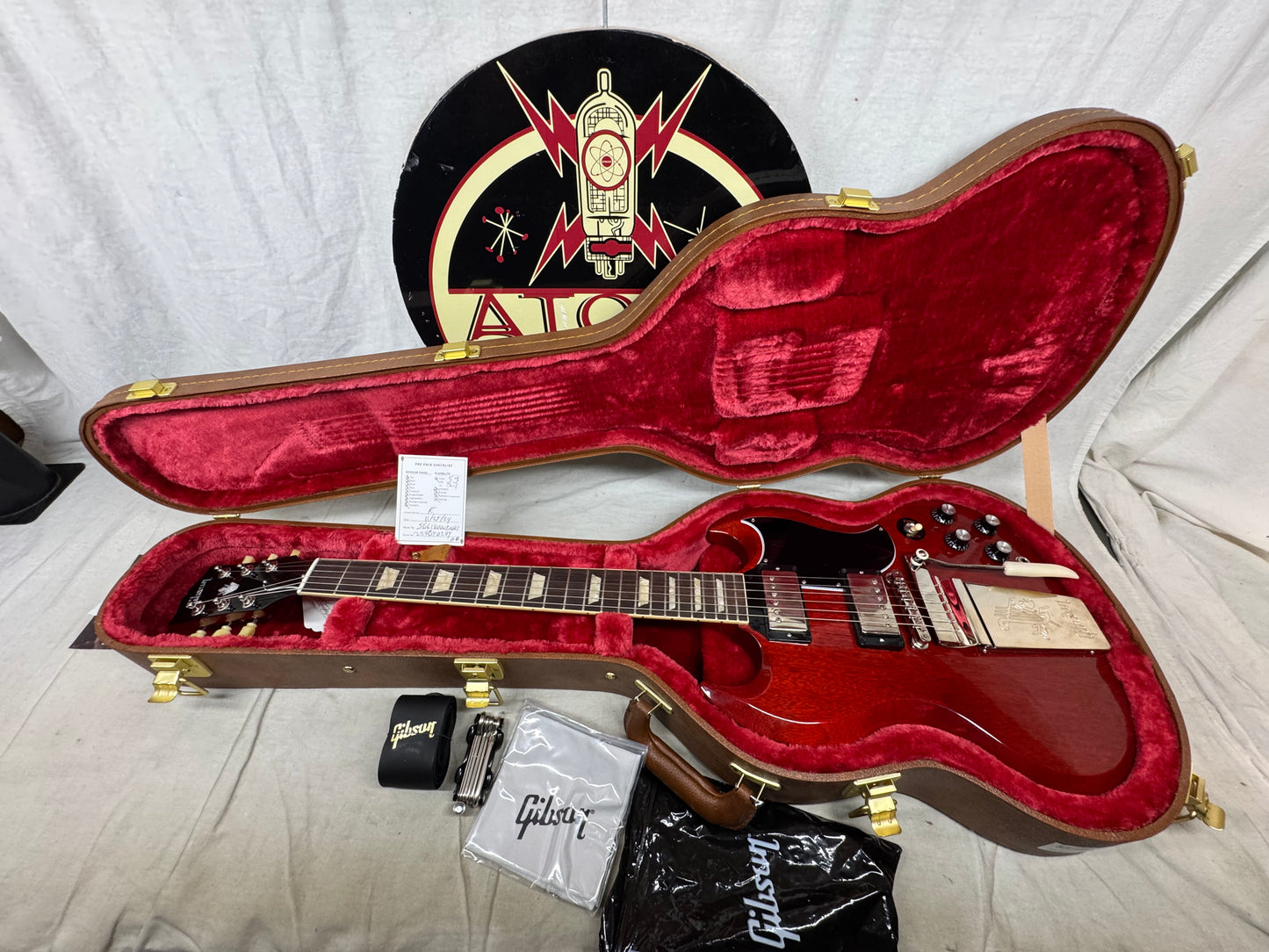 Gibson SG61V00VENH1 SG Standard '61 Maestro Vibrola Guitar with Case 2024 - Vintage Cherry