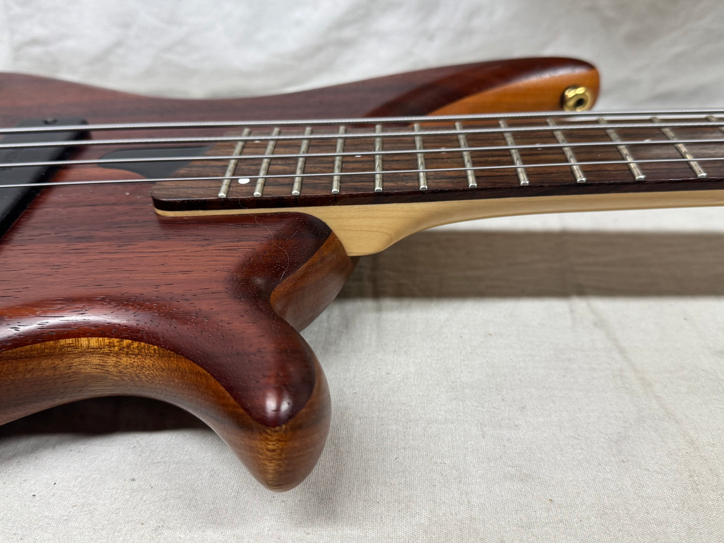 Tune Guitar Technology TWB-4 twb4 4-string Bass