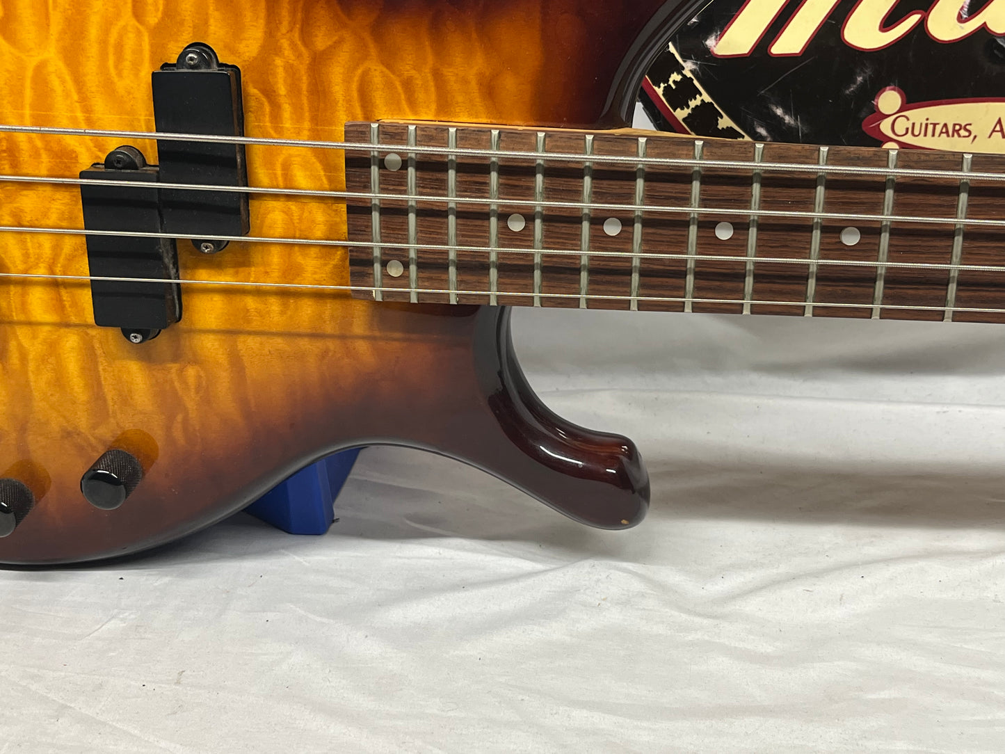 MD Music Drive 4-String Electric Bass