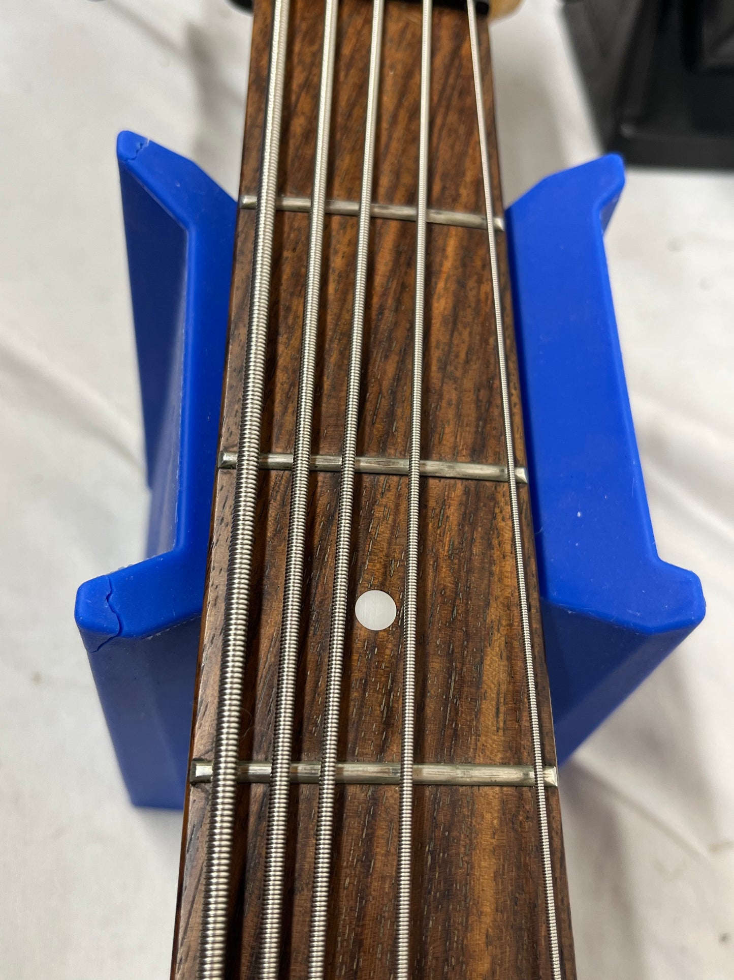 Spector Q5 Doublecut HH 5-String Electric Bass