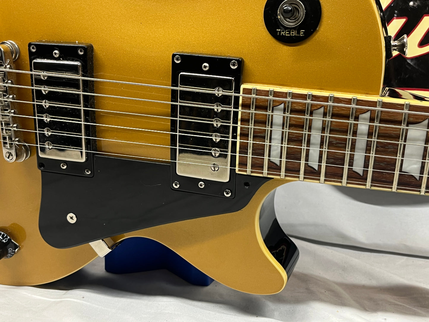 Epiphone Joe Bonamassa Singature Les Paul Singlecut Electric Guitar with Case - Goldtop