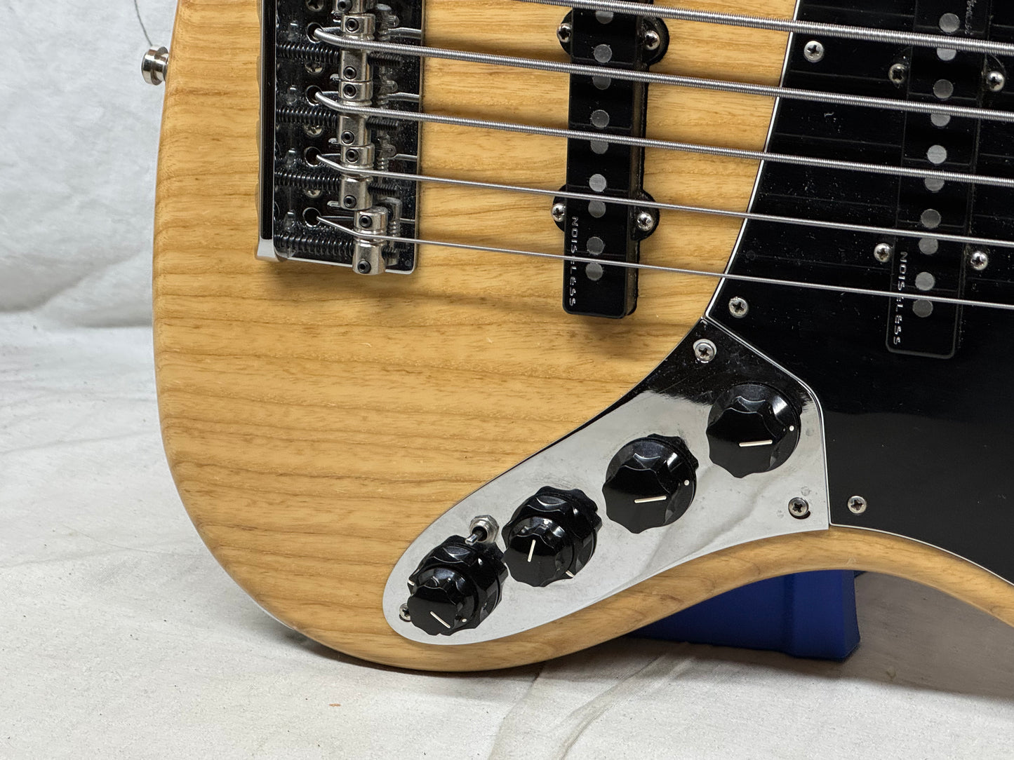 Fender American Elite Jazz Bass V 5-string J-Bass 2017 - Natural