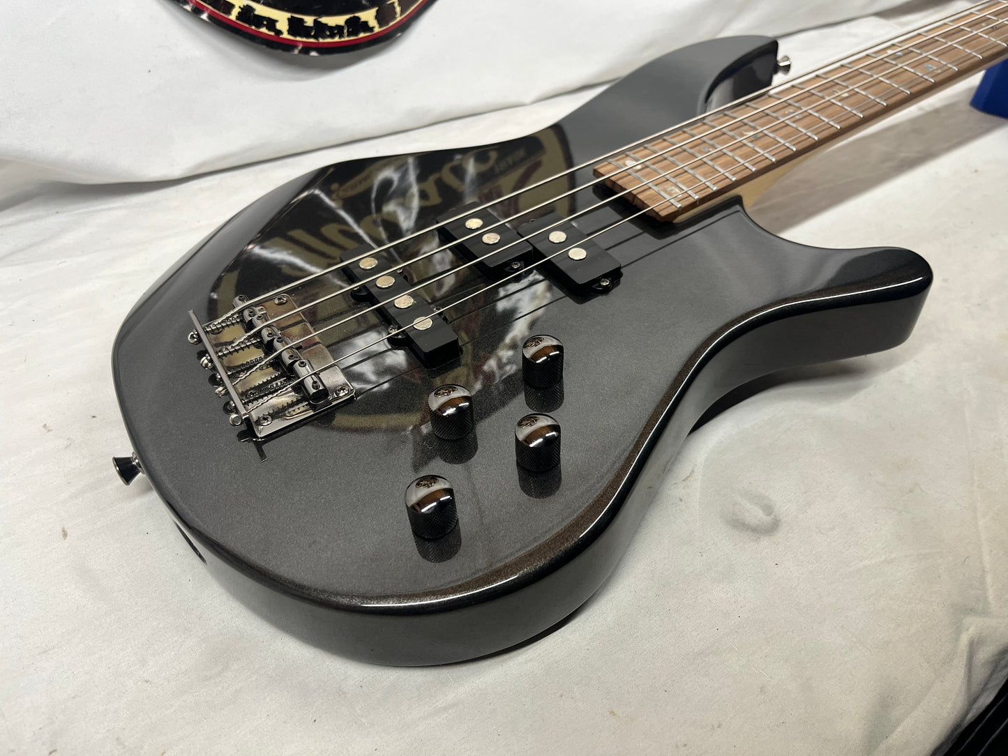 Mitchell MB200 4-String Electric Bass - Gunmetal