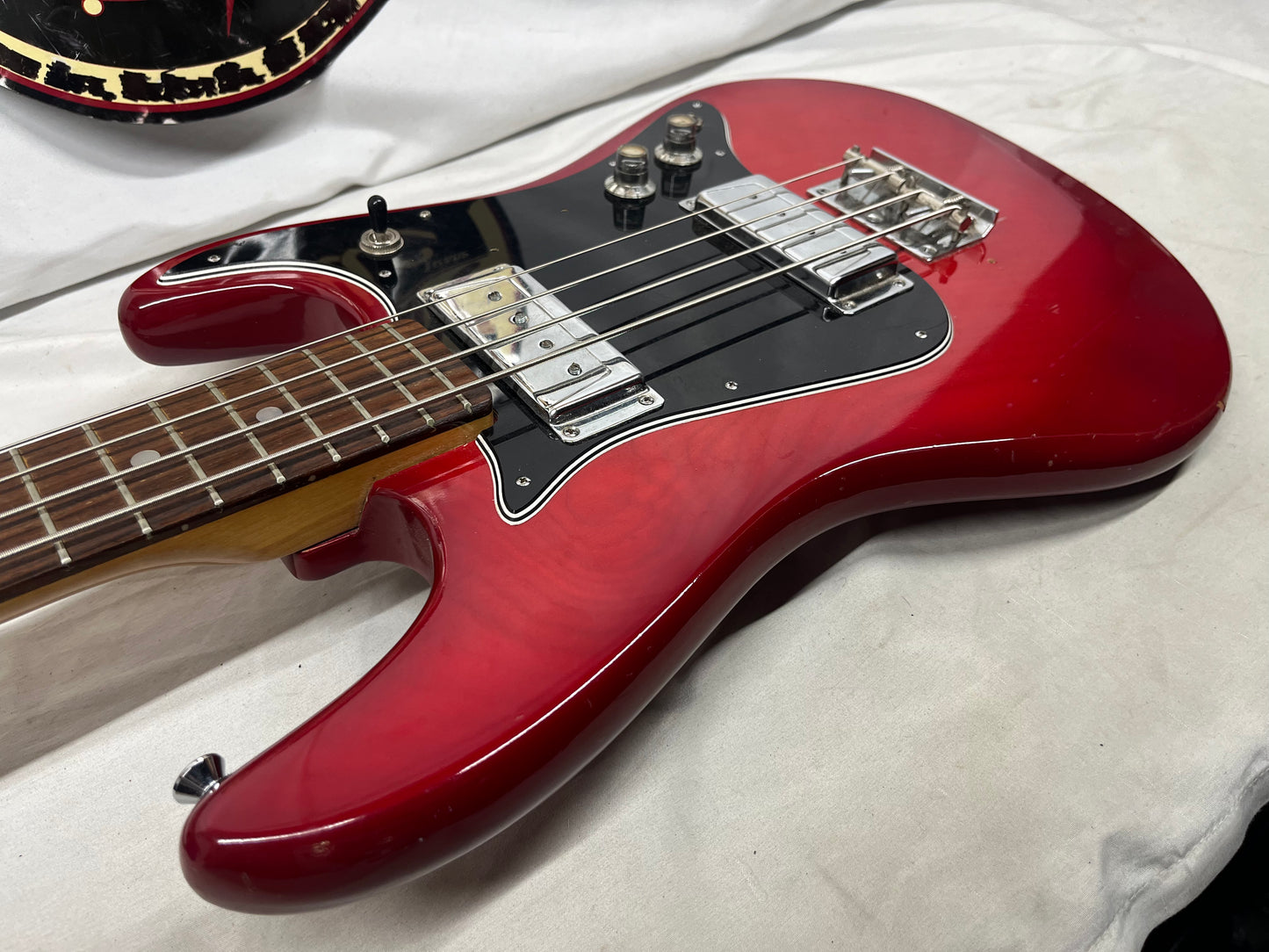 Epiphone ET-280 4-String Doublecut Electric Bass