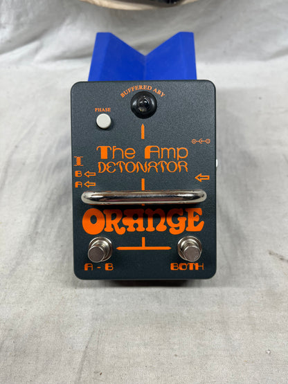 Orange The Amp Detonator Buffered AB-Y aby Pedal with Box