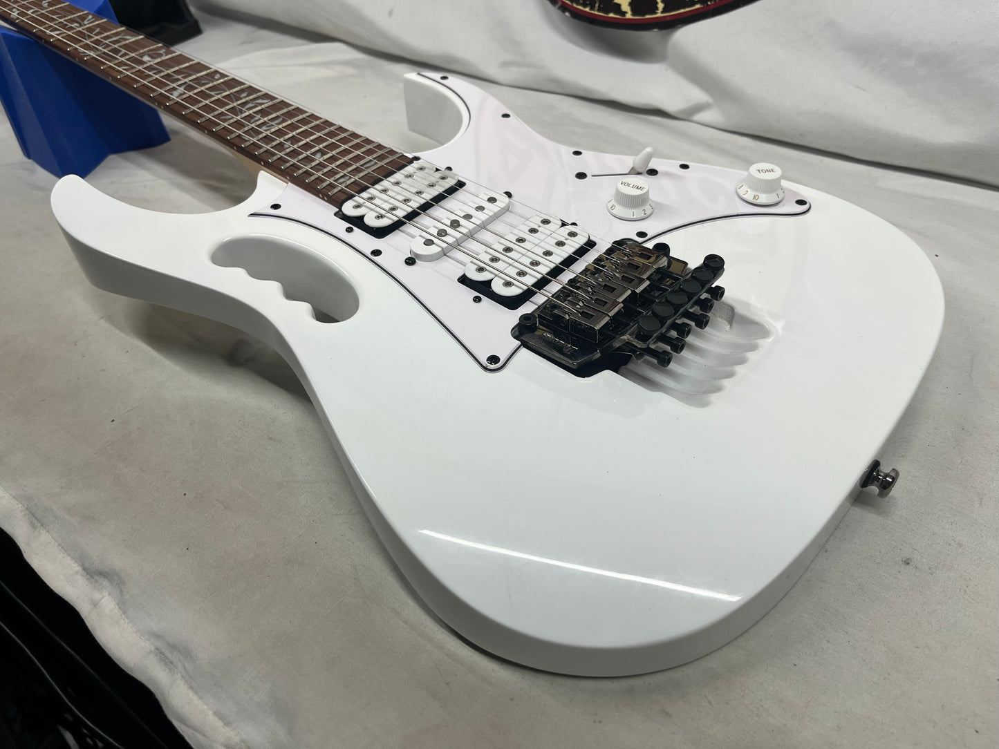 Ibanez JEMJR Steve Vai Signature Doublecut Electric Guitar