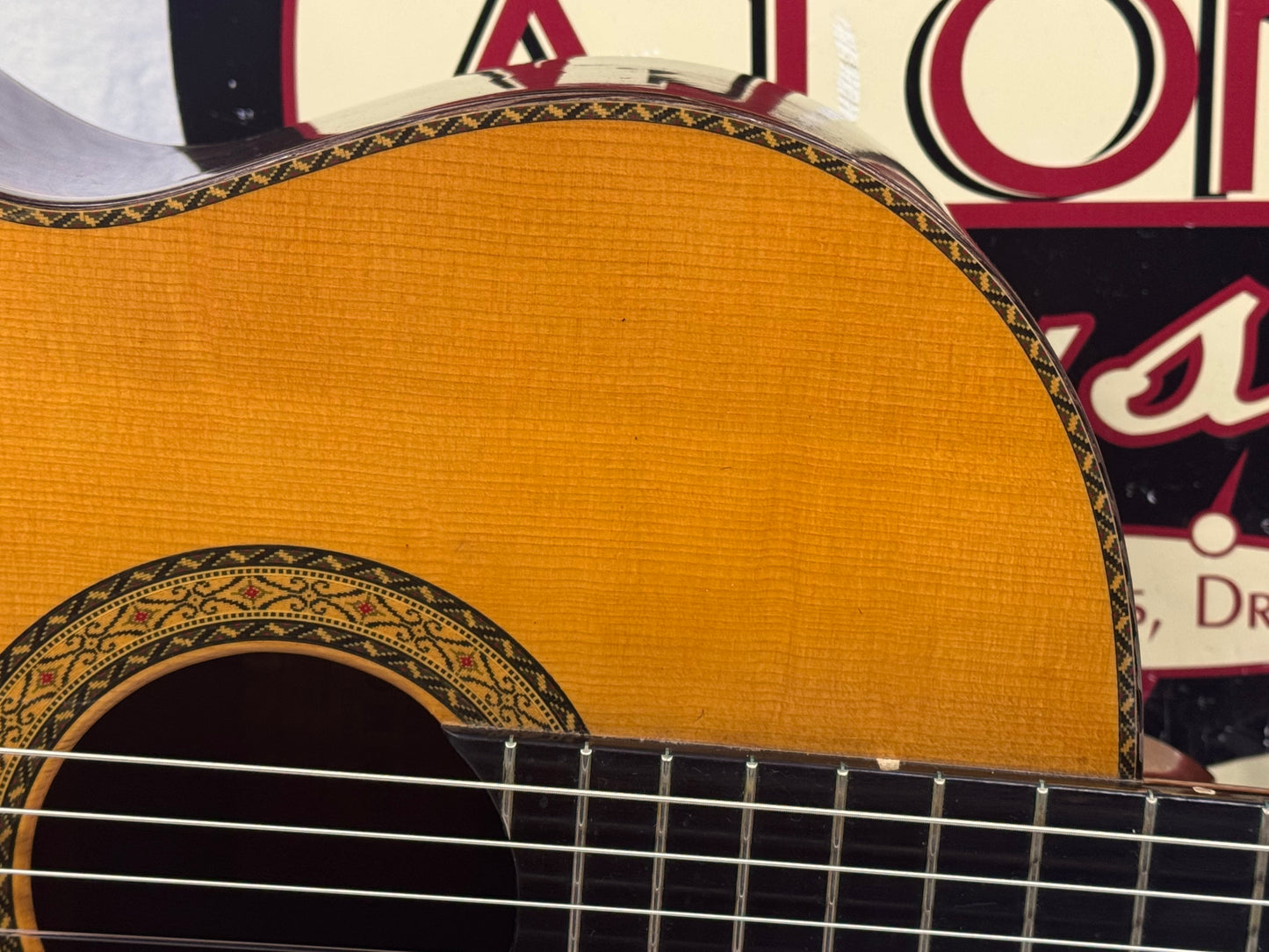 Masaru Kohno Classical Acoustic Guitar with Case - MIJ Made In Japan - previously owned by Charlie Byrd 1979
