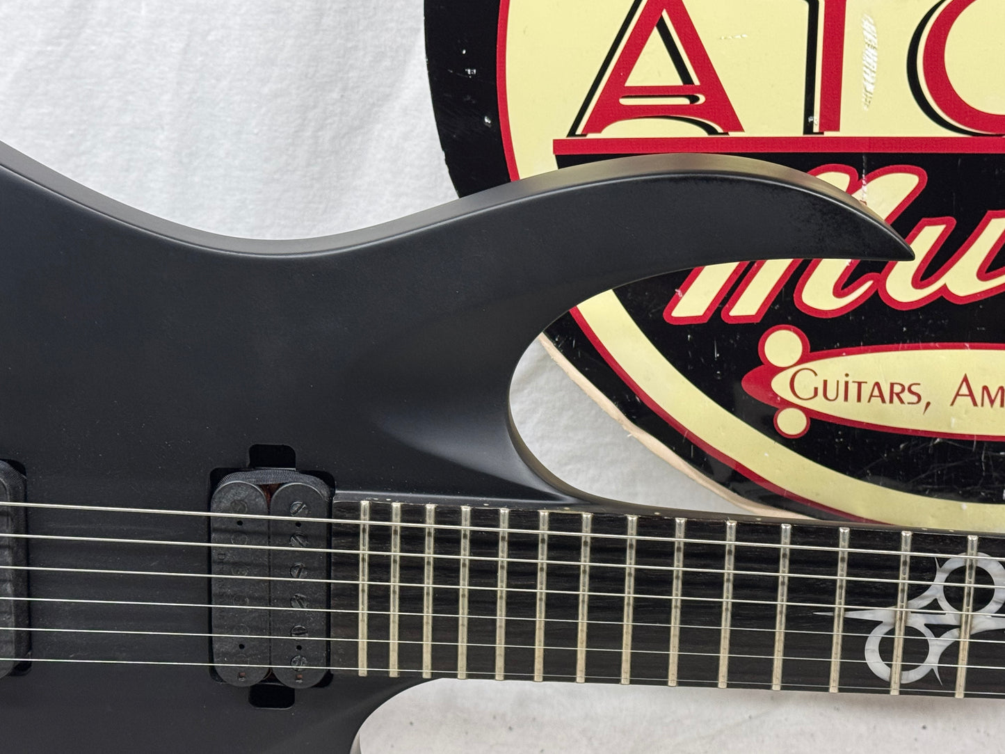 Washburn PX-SOLAR16ETC Parallaxe Ola Englund Solar 16ETC Guitar with Case 2016 - Black