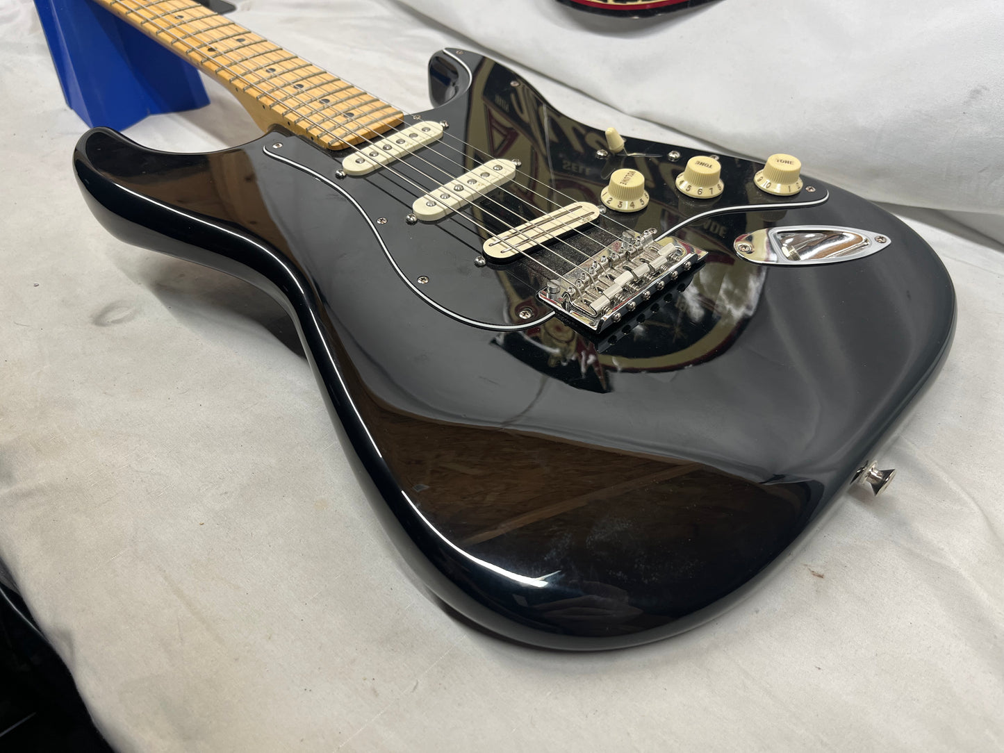 Fender Special Edition Player Stratocaster strat Electric Guitar MIM - Made in Mexico - Black