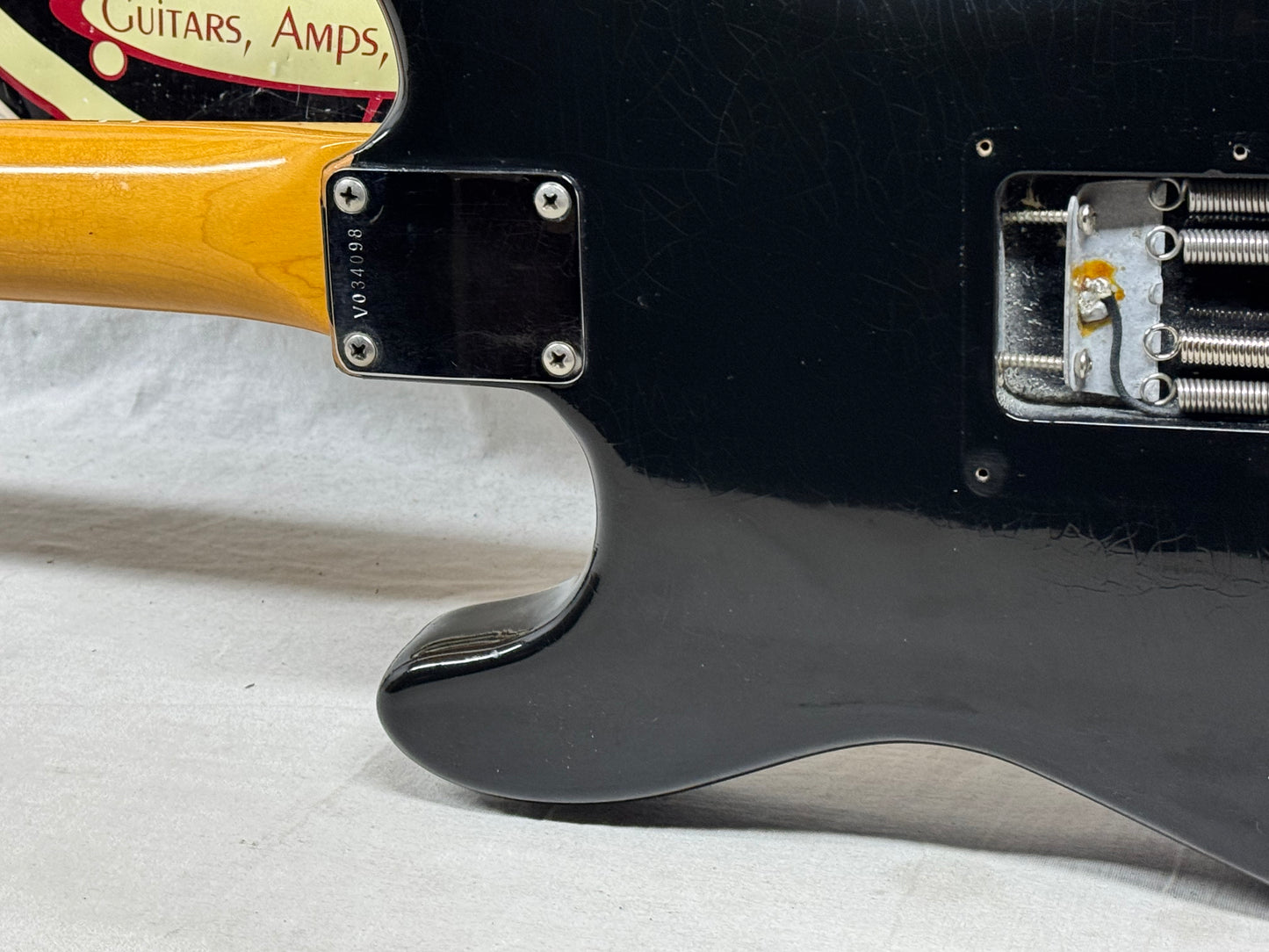 Fender USA Vintage Series '62 1962 Stratocaster Guitar with Case pot codes date to 1988 - Black / Rosewood fingerboard