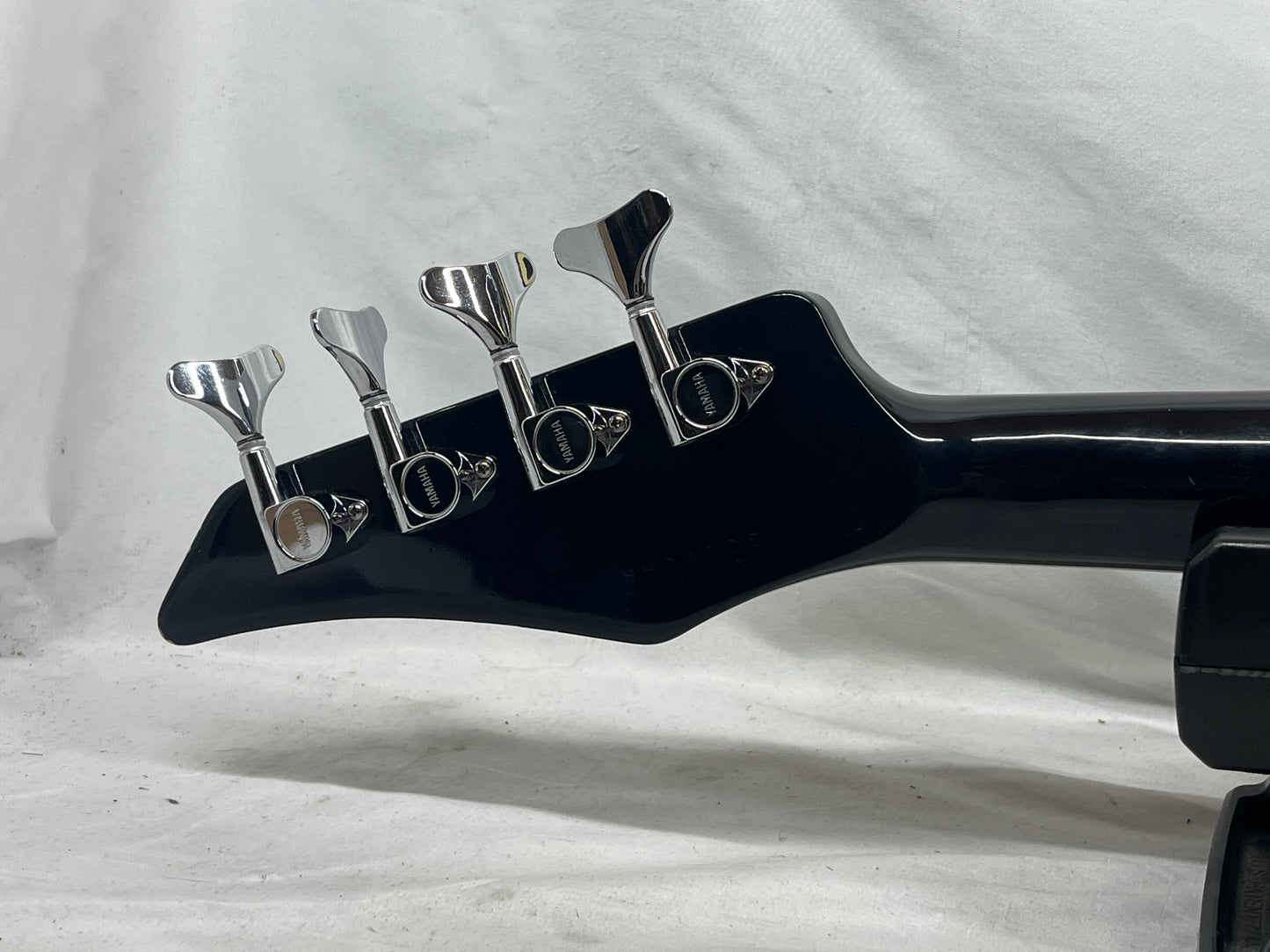 Yamaha RBX-200 4-String Doublecut Electric Bass